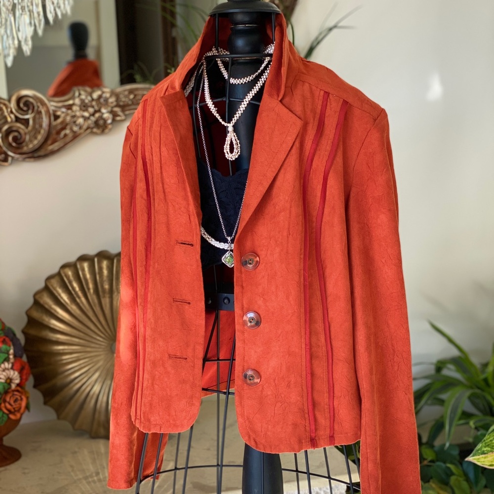 Super cool Faux suede vintage jacket!